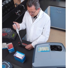 Espectrofotómetro HACH - DR6000
